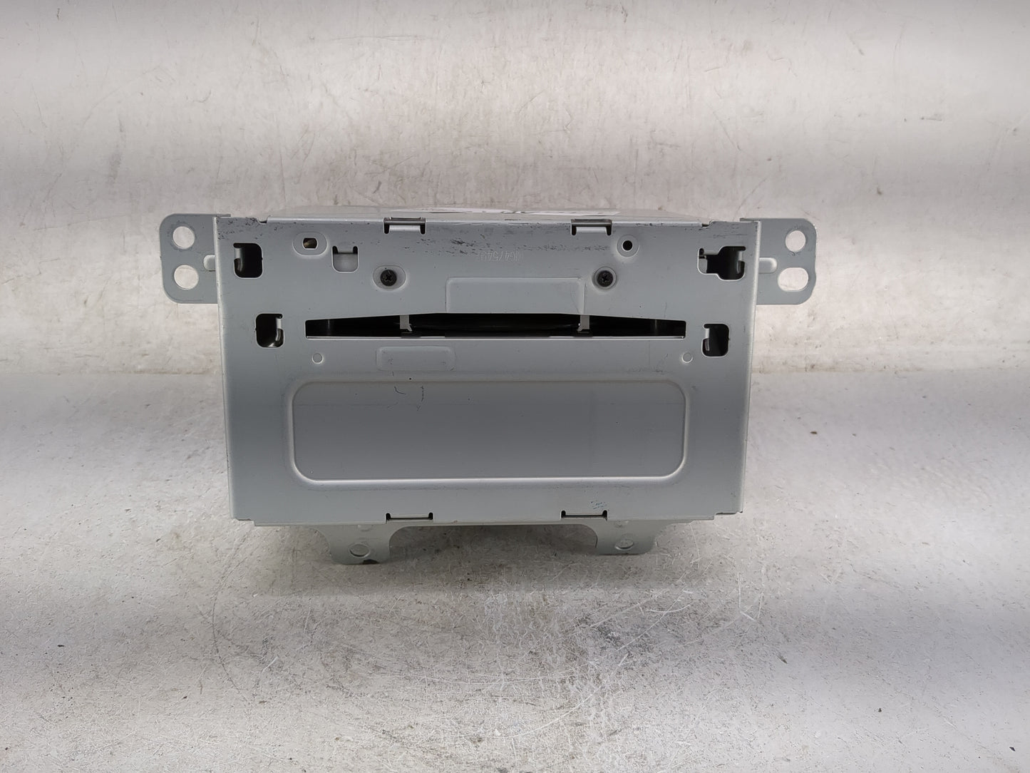 2011-2012 Chevrolet Camaro Radio AM FM Cd Player Receiver Replacement P/N:22870782 CQ-FG21E0GDA Fits Fits 2010 2011 2012 OEM