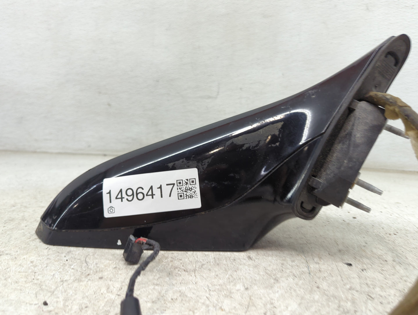 2010-2015 Chevrolet Camaro Passenger Side View Mirror - Right Door Mirror OEM Used - Oemusedautoparts1.com