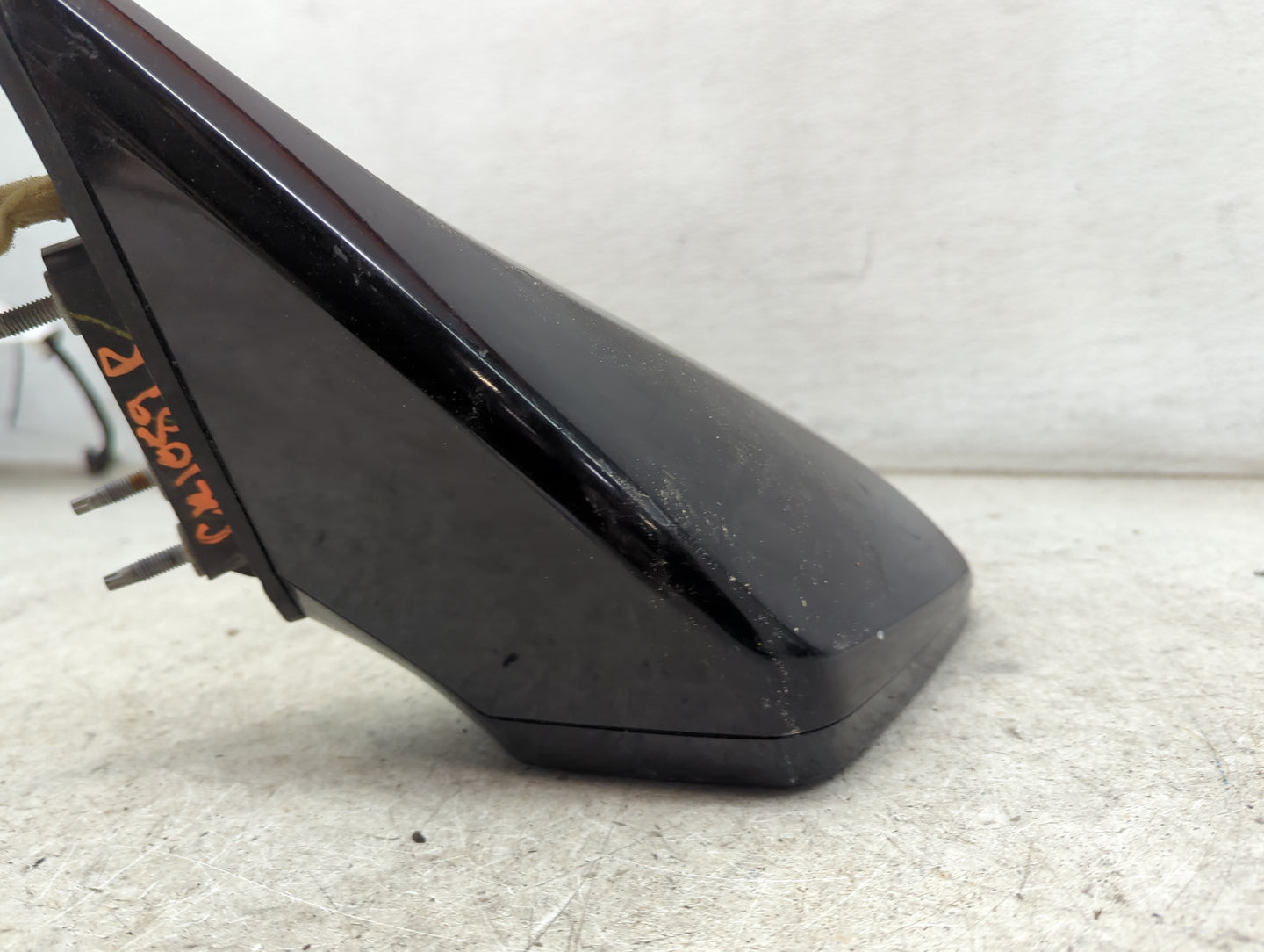 2010-2015 Chevrolet Camaro Passenger Side View Mirror - Right Door Mirror OEM Used - Oemusedautoparts1.com