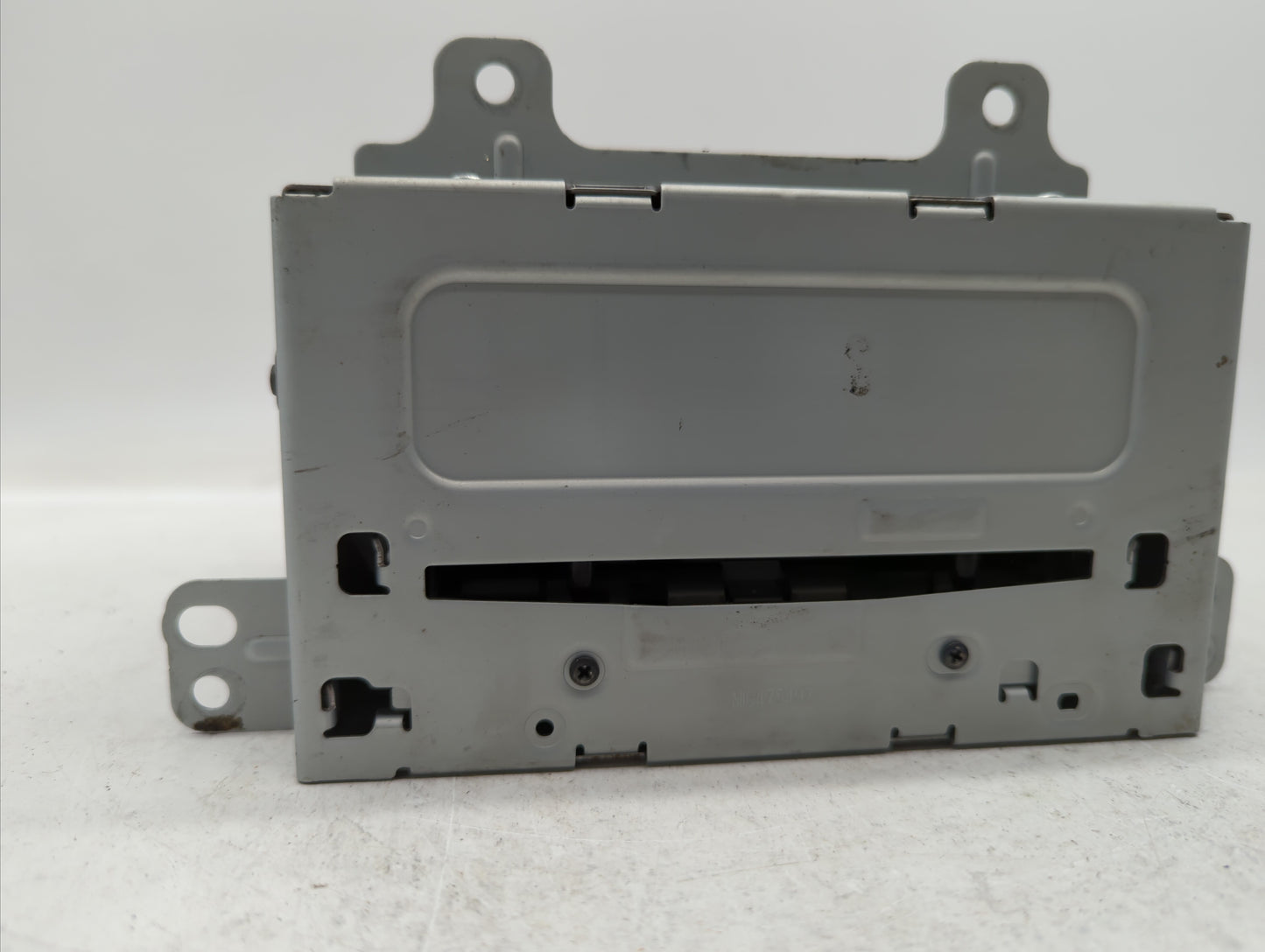 2012 Chevrolet Camaro Radio AM FM Cd Player Receiver Replacement P/N:95914367 22870782, 22815634 Fits OEM Used Auto Parts - 