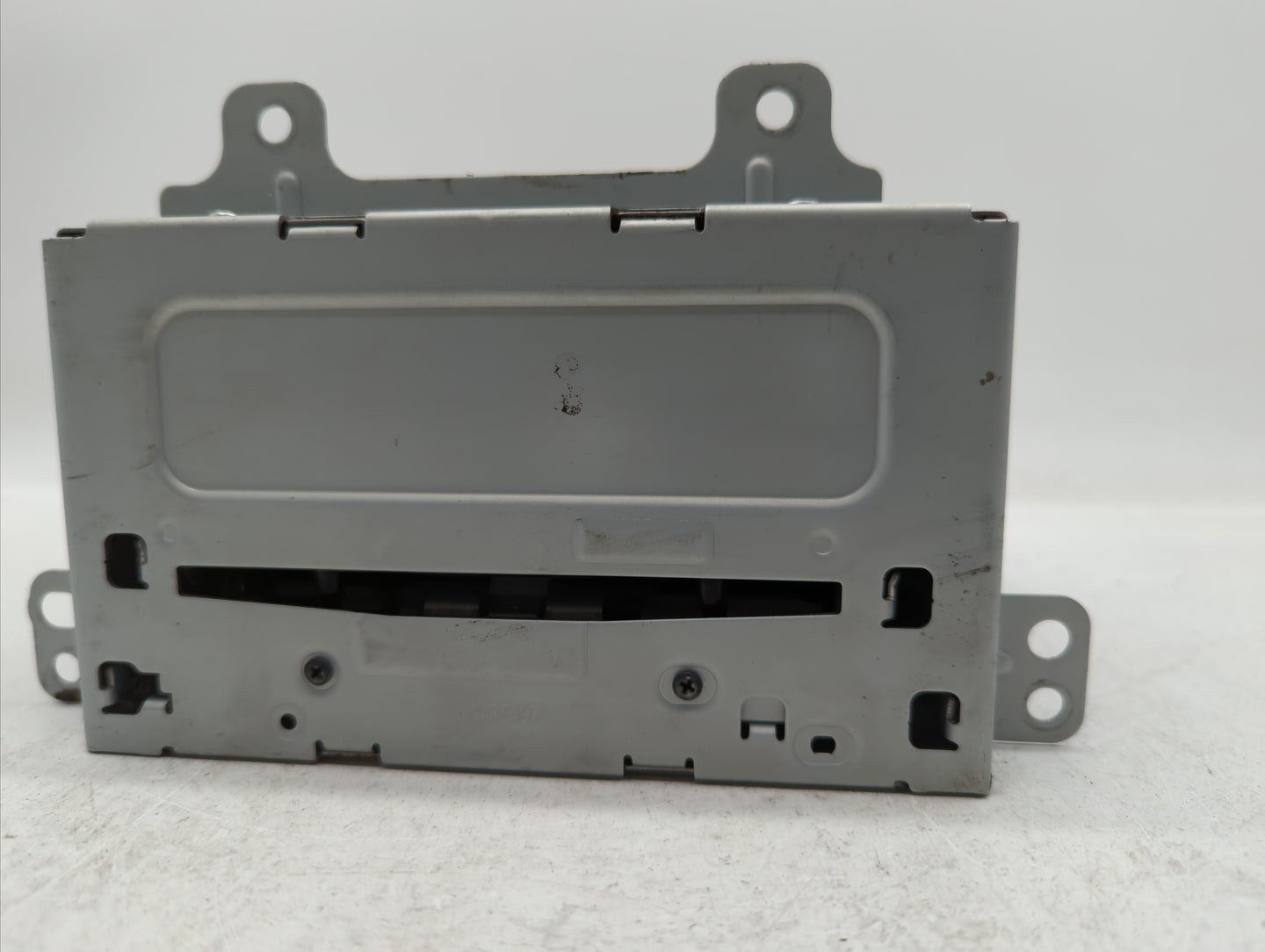 2012 Chevrolet Camaro Radio AM FM Cd Player Receiver Replacement P/N:95914367 22870782, 22815634 Fits OEM Used Auto Parts - 