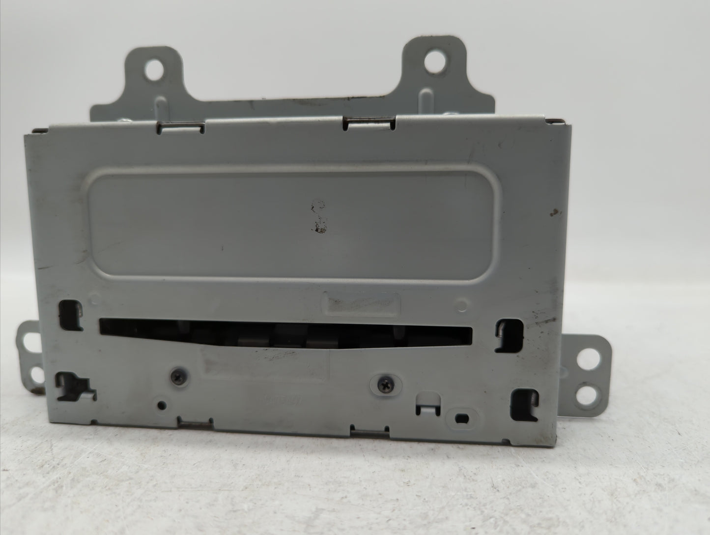 2012 Chevrolet Camaro Radio AM FM Cd Player Receiver Replacement P/N:95914367 22870782, 22815634 Fits OEM Used Auto Parts - 