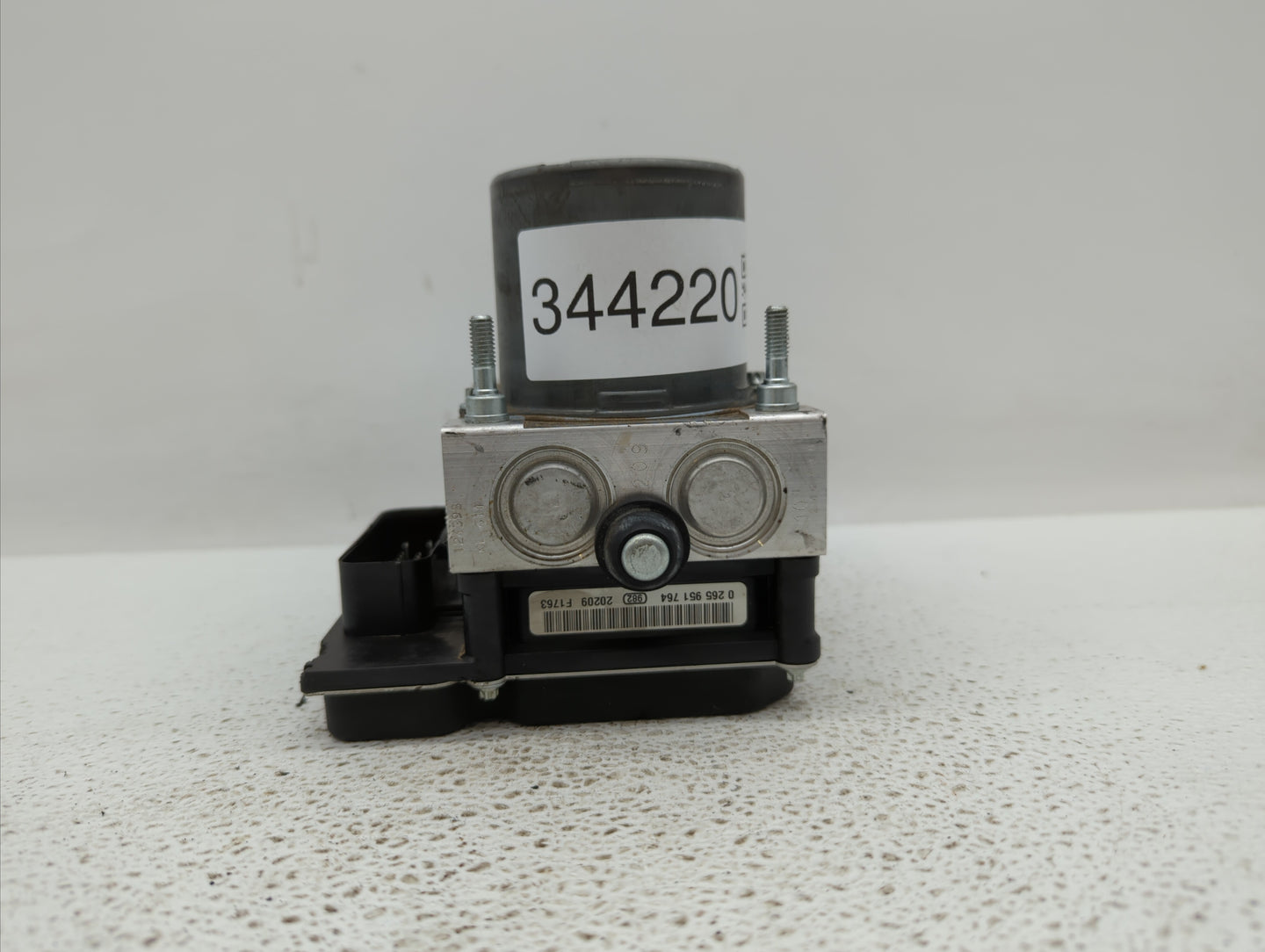 2012-2015 Chevrolet Camaro ABS Pump Control Module Replacement P/N:22914250 22873642, 22807507 Fits Fits 2012 2013 2014 2015