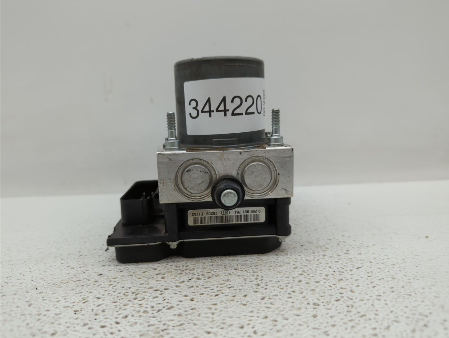 2012-2015 Chevrolet Camaro ABS Pump Control Module Replacement P/N:22914250 22873642, 22807507 Fits Fits 2012 2013 2014 2015