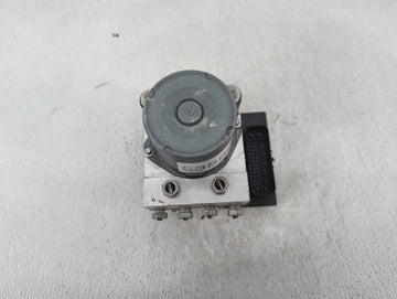 2012-2015 Chevrolet Camaro ABS Pump Control Module Replacement P/N:22873642 22807507, 22914251 Fits Fits 2012 2013 2014 2015 OEM Used Auto Parts
