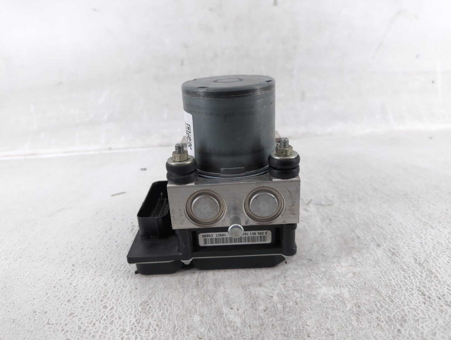 2012-2015 Chevrolet Camaro ABS Pump Control Module Replacement P/N:22873642 22807507, 22914251 Fits Fits 2012 2013 2014 2015
