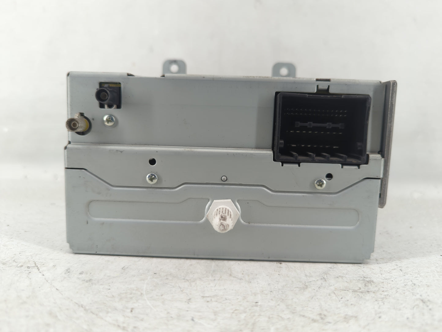 2011-2012 Chevrolet Camaro Am Fm Cd Player Radio Receiver - Oemusedautoparts1.com