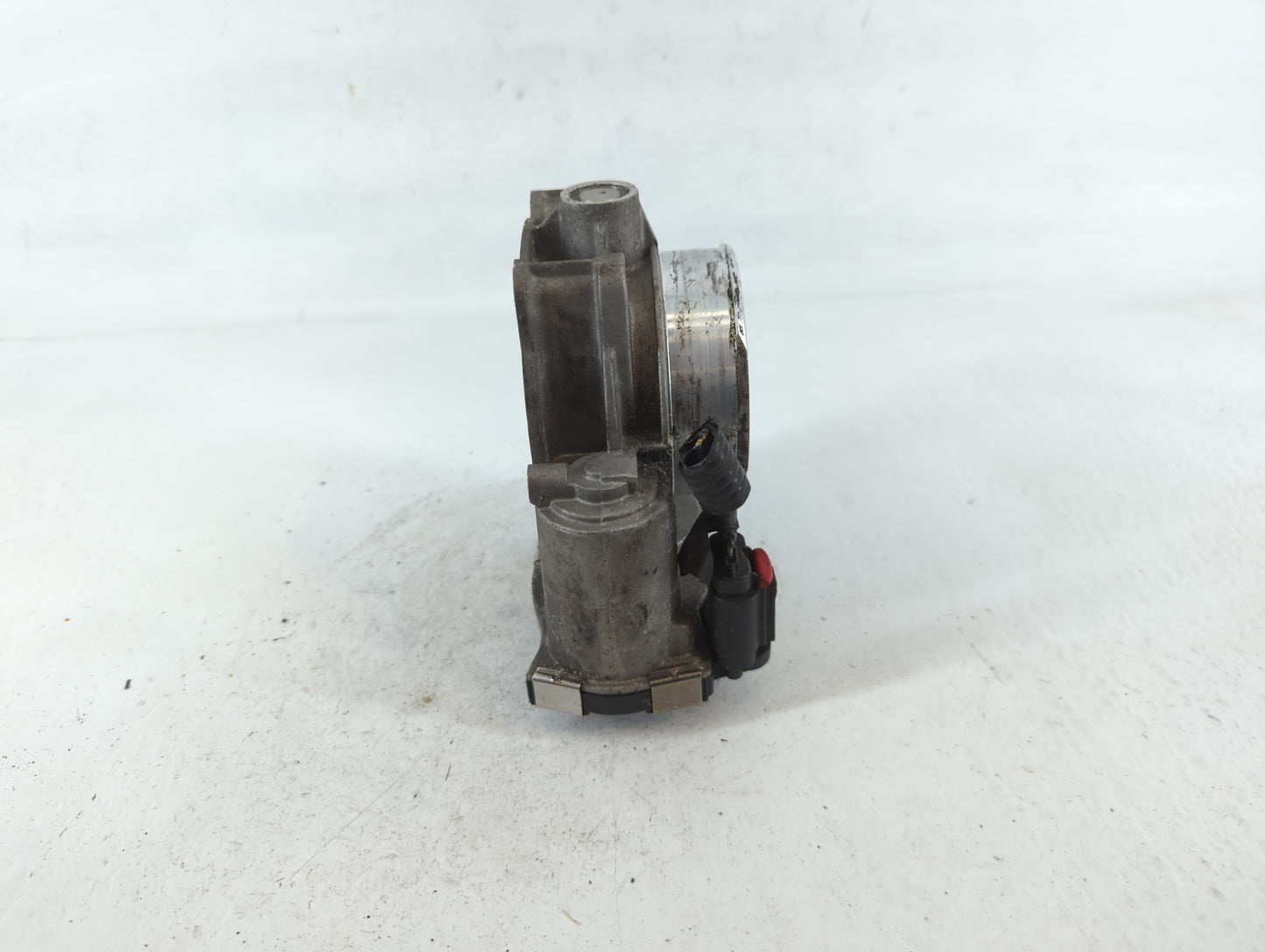 2012-2015 Chevrolet Camaro Throttle Body P/N:12632172BA Fits Fits 2012 2013 2014 2015 2016 2017 2018 2019 2020 2021 2022 OEM