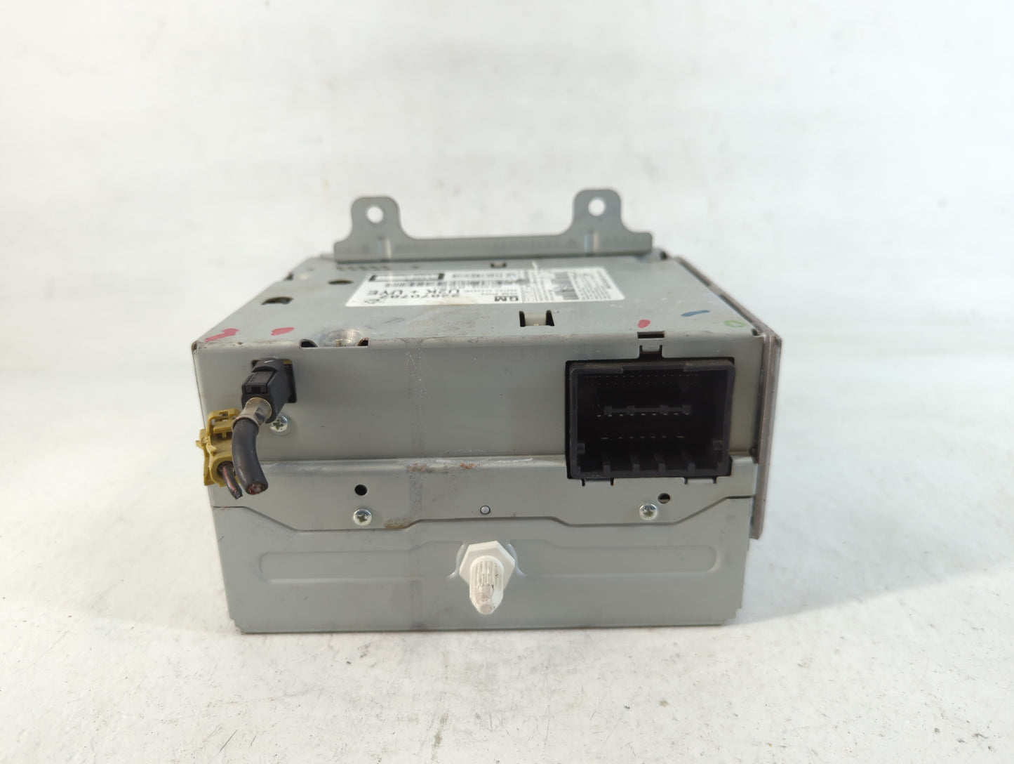 2011-2012 Chevrolet Camaro Am Fm Cd Player Radio Receiver - Oemusedautoparts1.com