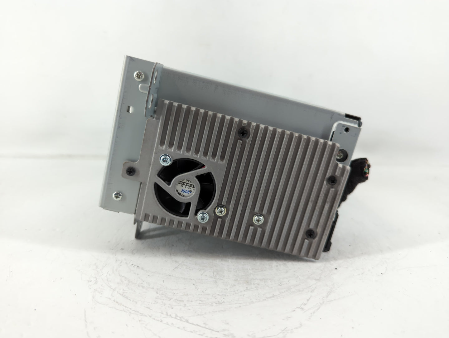 2011-2012 Chevrolet Camaro Am Fm Cd Player Radio Receiver - Oemusedautoparts1.com