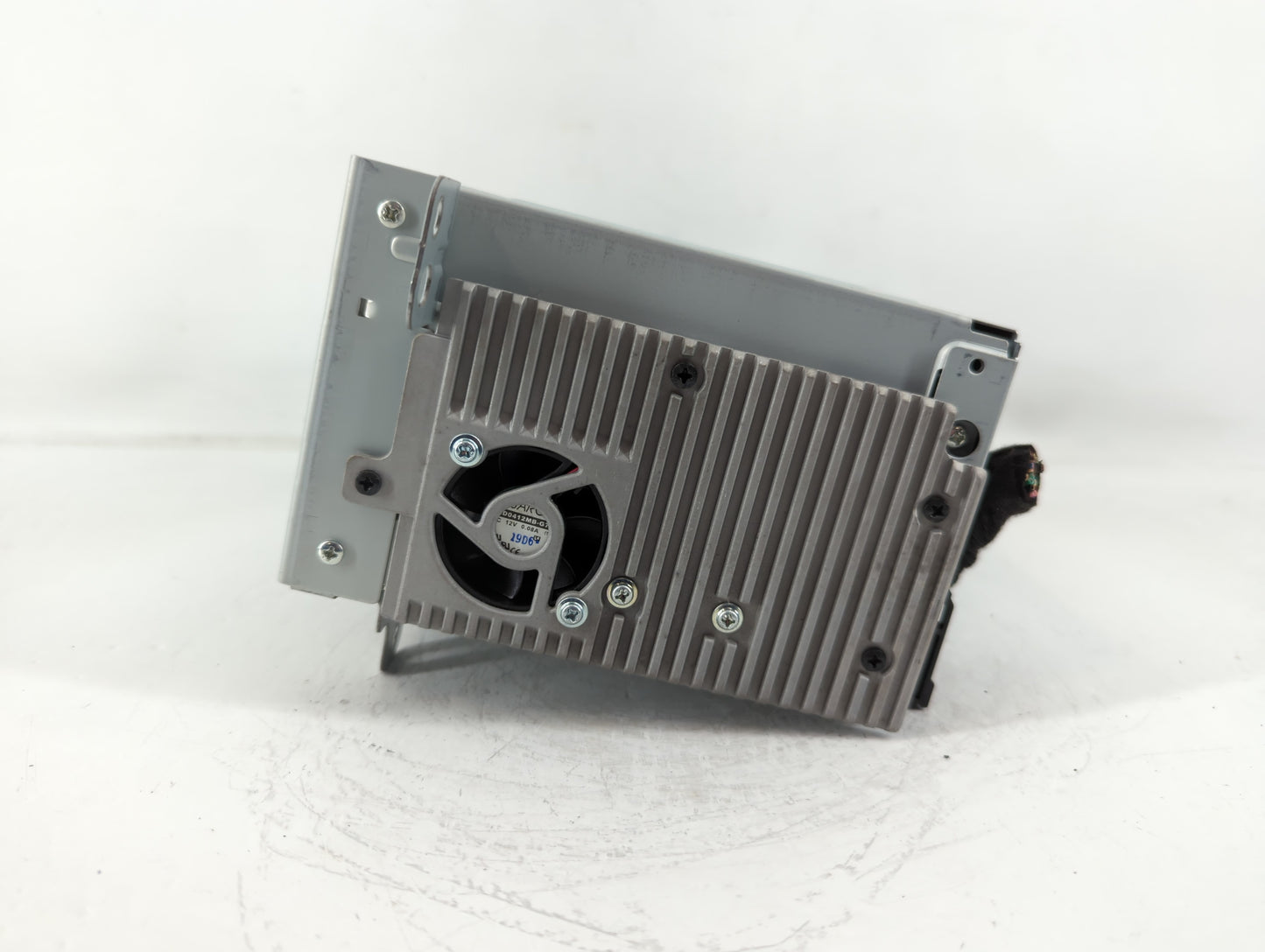 2011-2012 Chevrolet Camaro Am Fm Cd Player Radio Receiver - Oemusedautoparts1.com