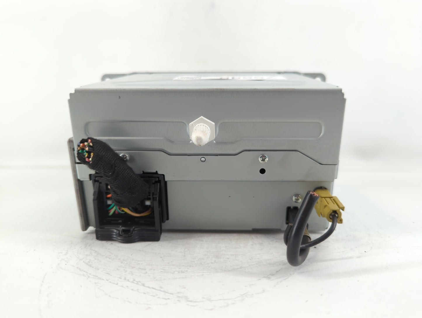 2011-2012 Chevrolet Camaro Am Fm Cd Player Radio Receiver - Oemusedautoparts1.com