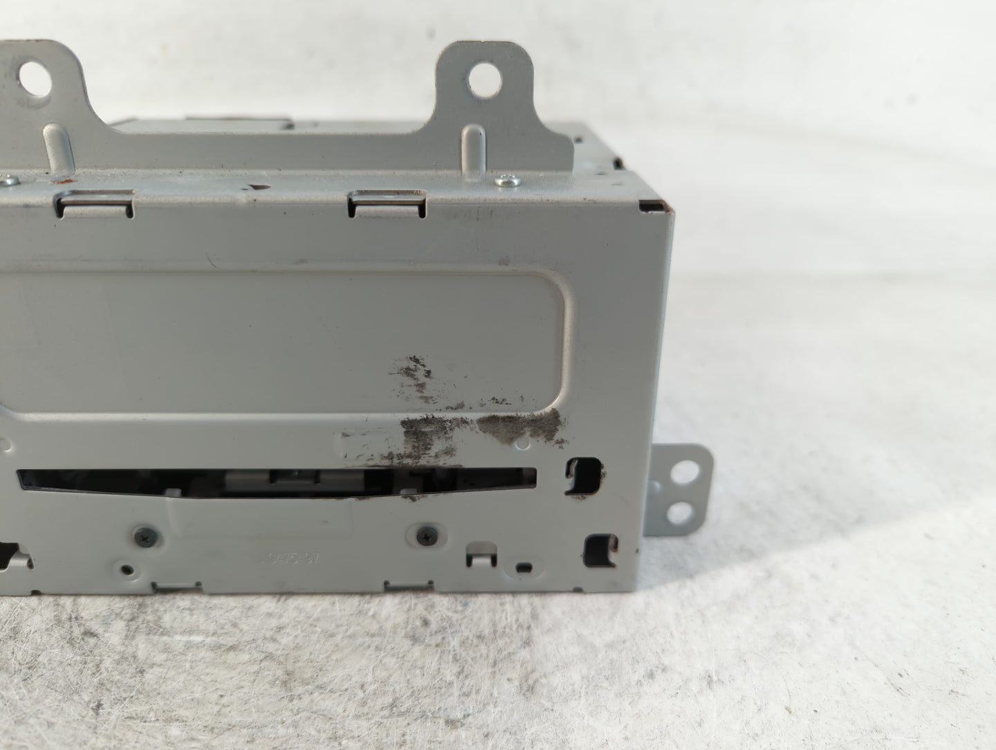 2010-2012 Chevrolet Camaro Radio AM FM Cd Player Receiver Replacement P/N:22870782 Fits Fits 2010 2011 2012 OEM Used Auto Pa