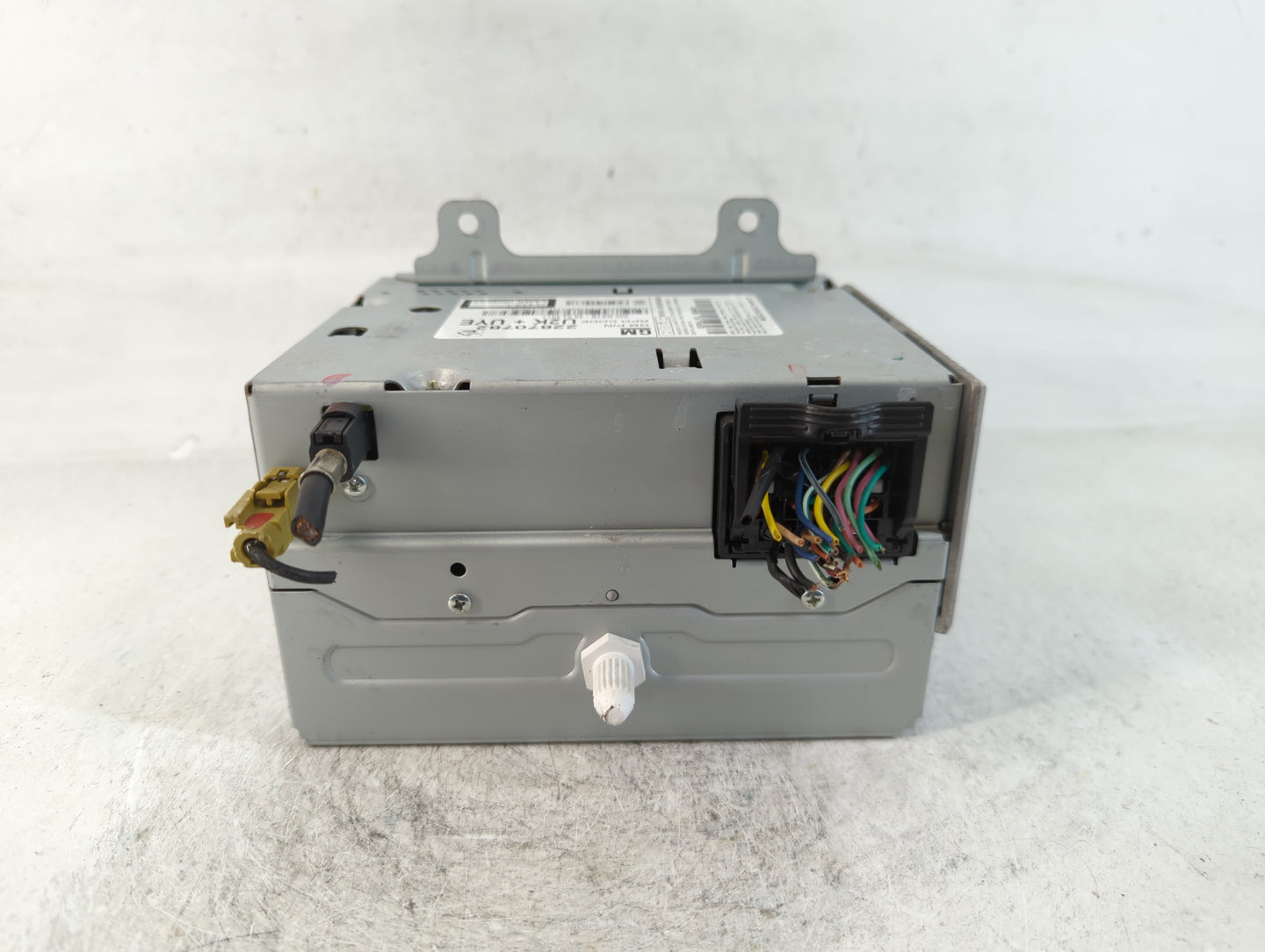 2010-2012 Chevrolet Camaro Radio AM FM Cd Player Receiver Replacement P/N:22870782 Fits Fits 2010 2011 2012 OEM Used Auto Pa