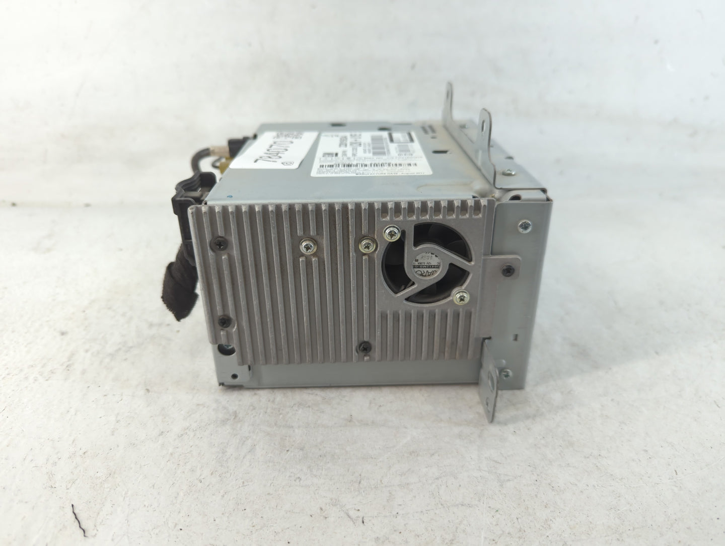 2012 Chevrolet Camaro Radio AM FM Cd Player Receiver Replacement P/N:22815634 Fits OEM Used Auto Parts - Oemusedautoparts1.c