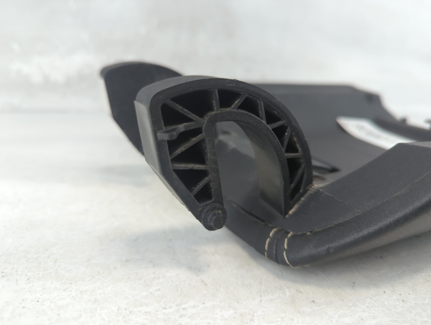 2012 Chevrolet Camaro Center Console Armrest Cover Lid Fits OEM Used Auto Parts - Oemusedautoparts1.com