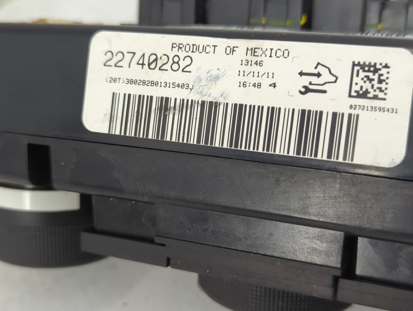2012 Chevrolet Captiva Climate Control Module Temperature AC/Heater Replacement P/N:22740282 GMT311CC00FR Fits OEM Used Auto