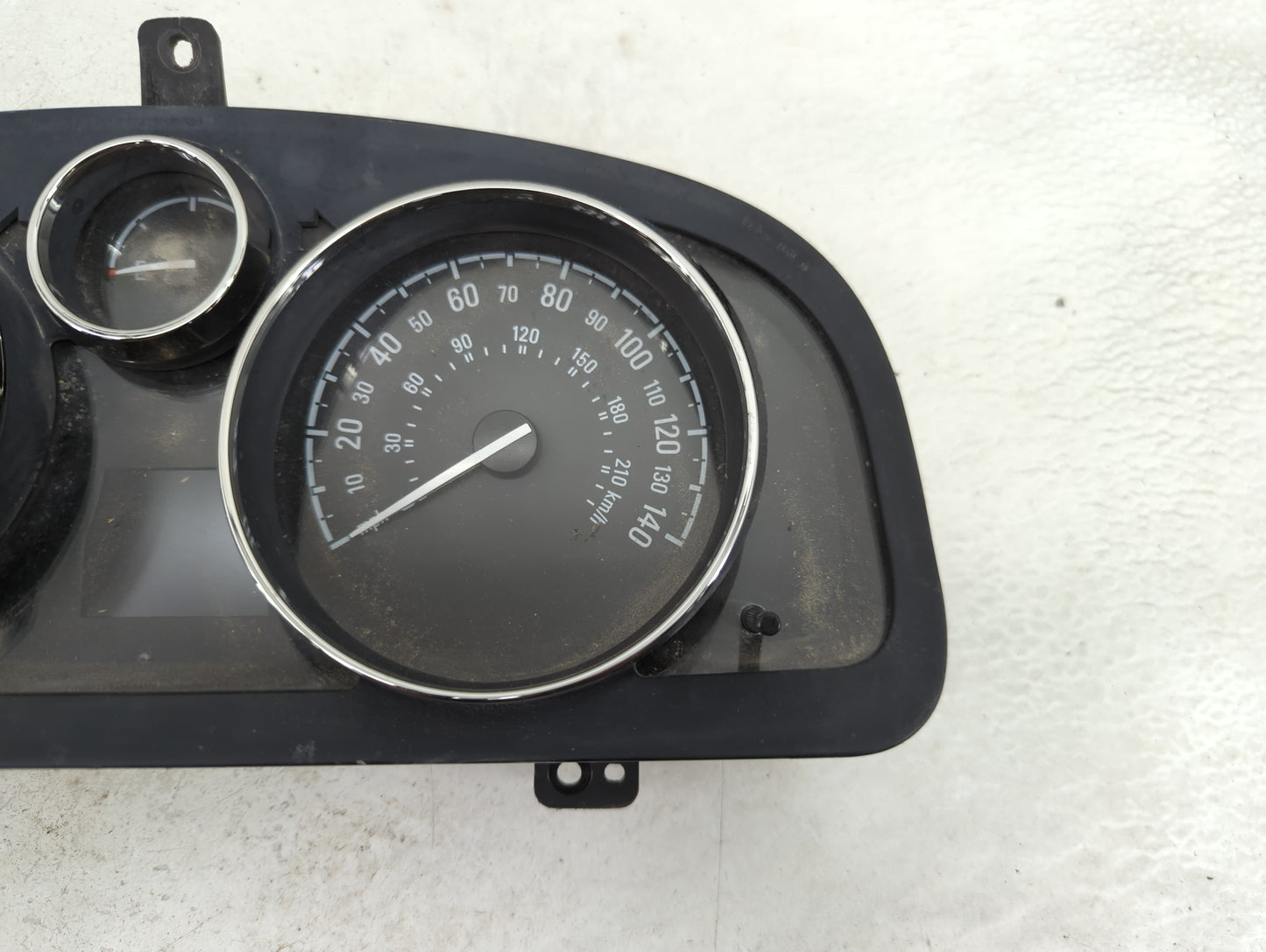 2012 Chevrolet Captiva Speedometer Instrument Cluster Gauges - Oemusedautoparts1.com