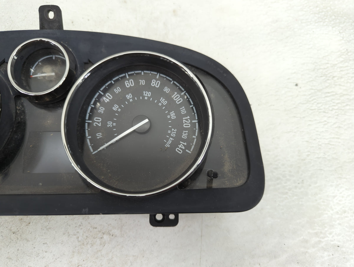 Chevrolet Captiva Speedometer Instrument Cluster Gauges 1454612 - Oemusedautoparts1.com