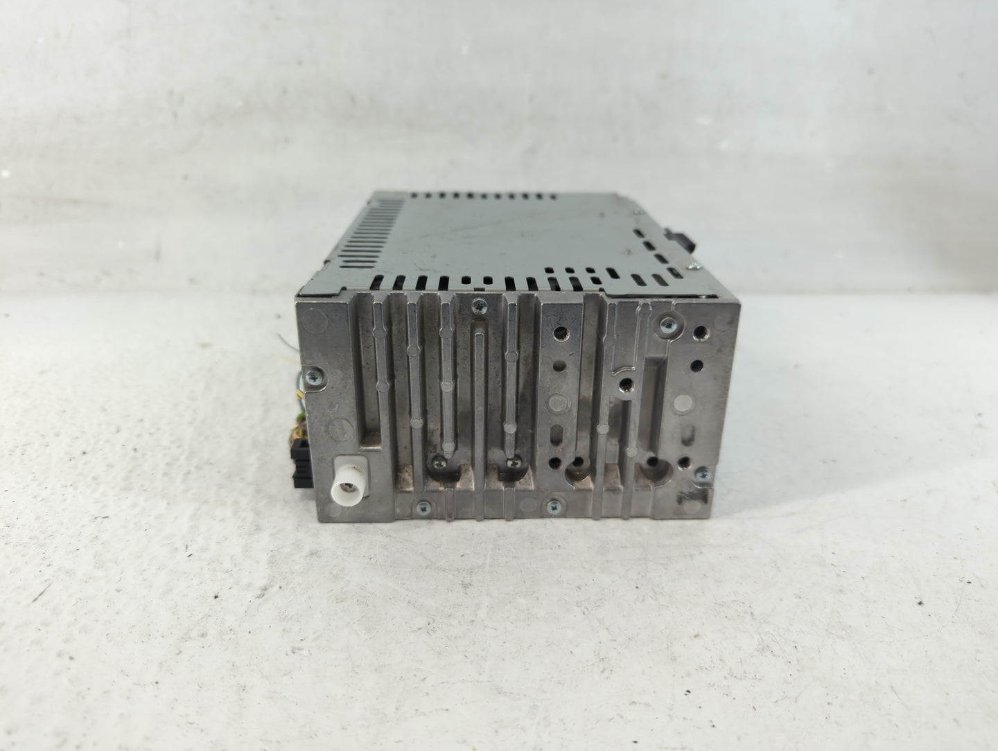 2012 Chevrolet Captiva Sport Radio AM FM Cd Player Receiver Replacement P/N:FS7T-19C107-YB Fits OEM Used Auto Parts - Oemuse