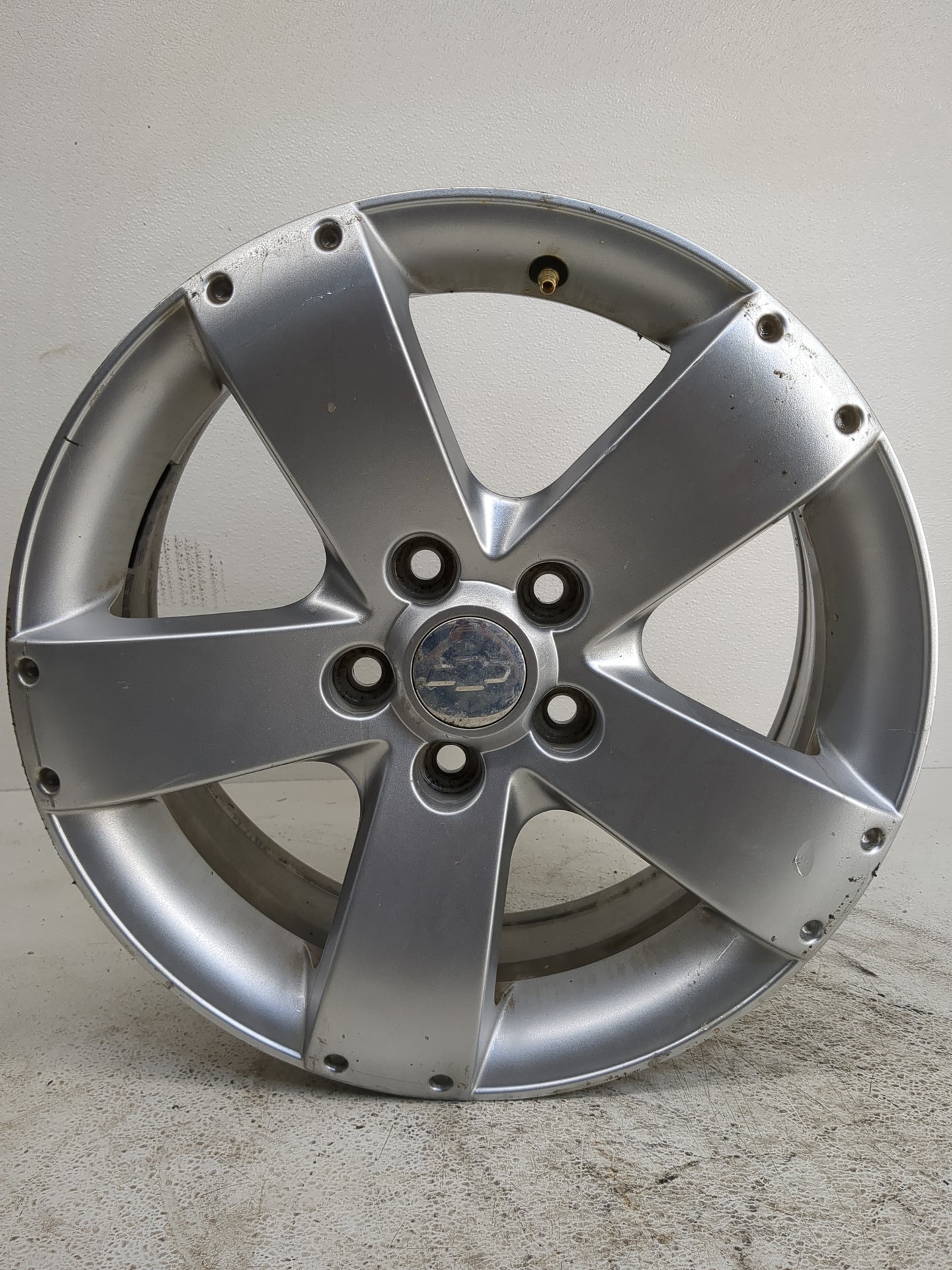 2012-2012 Chevrolet Captiva Sport Oem Wheel Rim - Oemusedautoparts1.com
