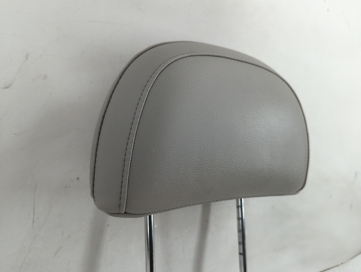 2012 Chevrolet Captiva Sport Headrest Head Rest Rear Seat Fits OEM Used Auto Parts - Oemusedautoparts1.com