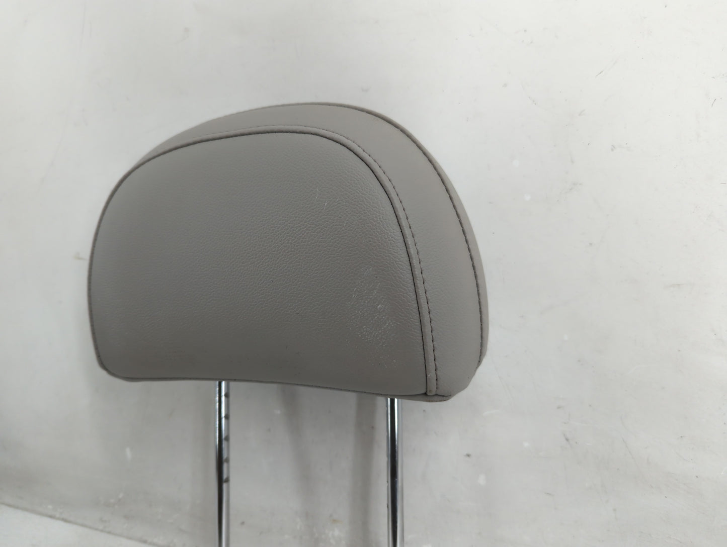 2012 Chevrolet Captiva Sport Headrest Head Rest Rear Seat Fits OEM Used Auto Parts - Oemusedautoparts1.com