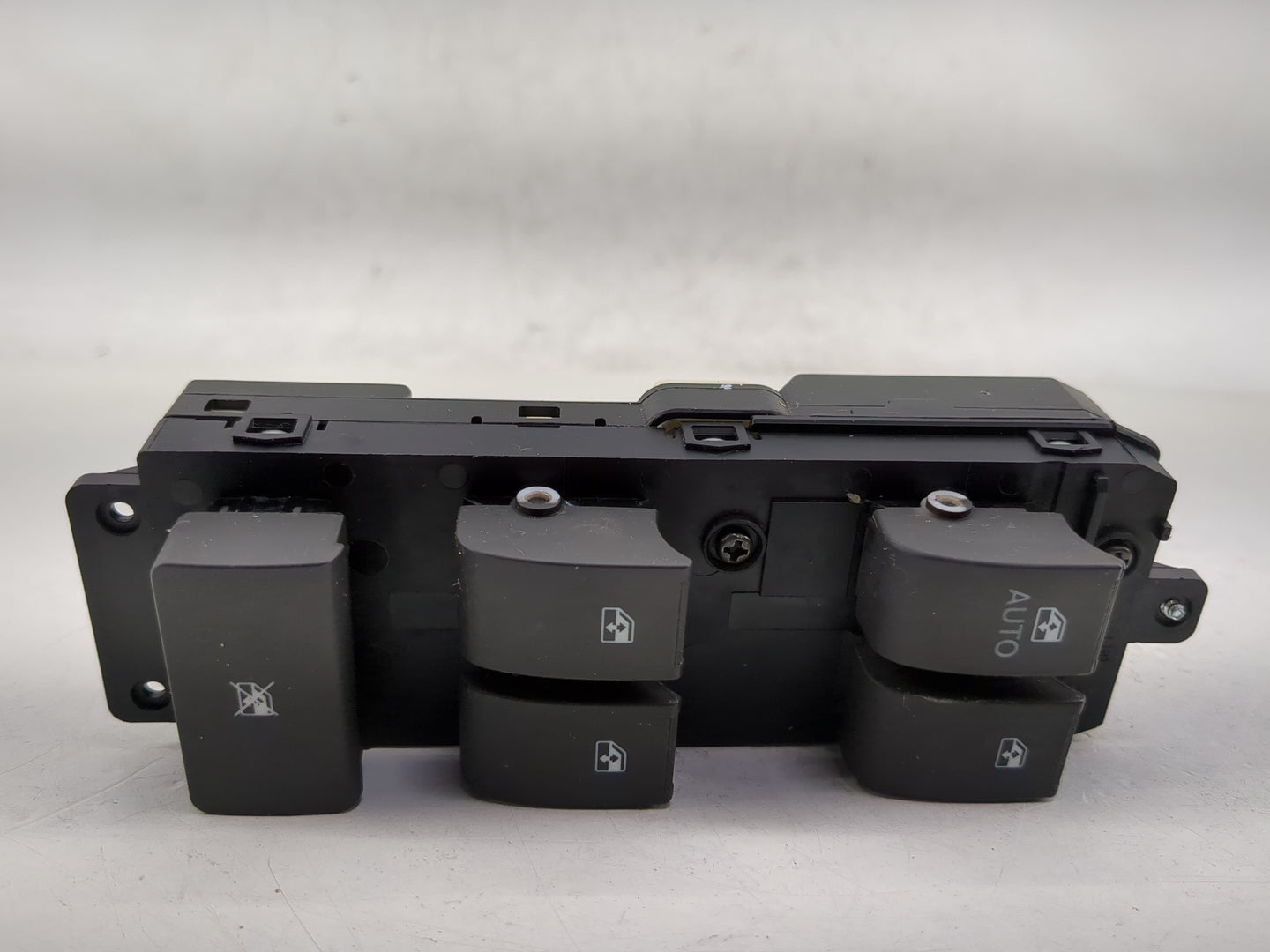 2012-2015 Chevrolet Captiva Sport Master Power Window Switch Replacement Driver Side Left P/N:202006613 Fits OEM Used Auto P