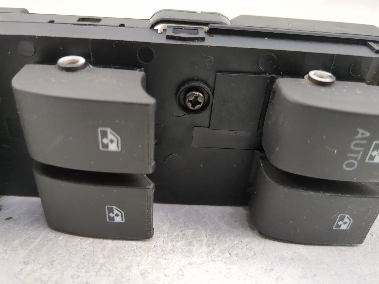 2012-2015 Chevrolet Captiva Sport Master Power Window Switch Replacement Driver Side Left P/N:202006613 Fits OEM Used Auto P