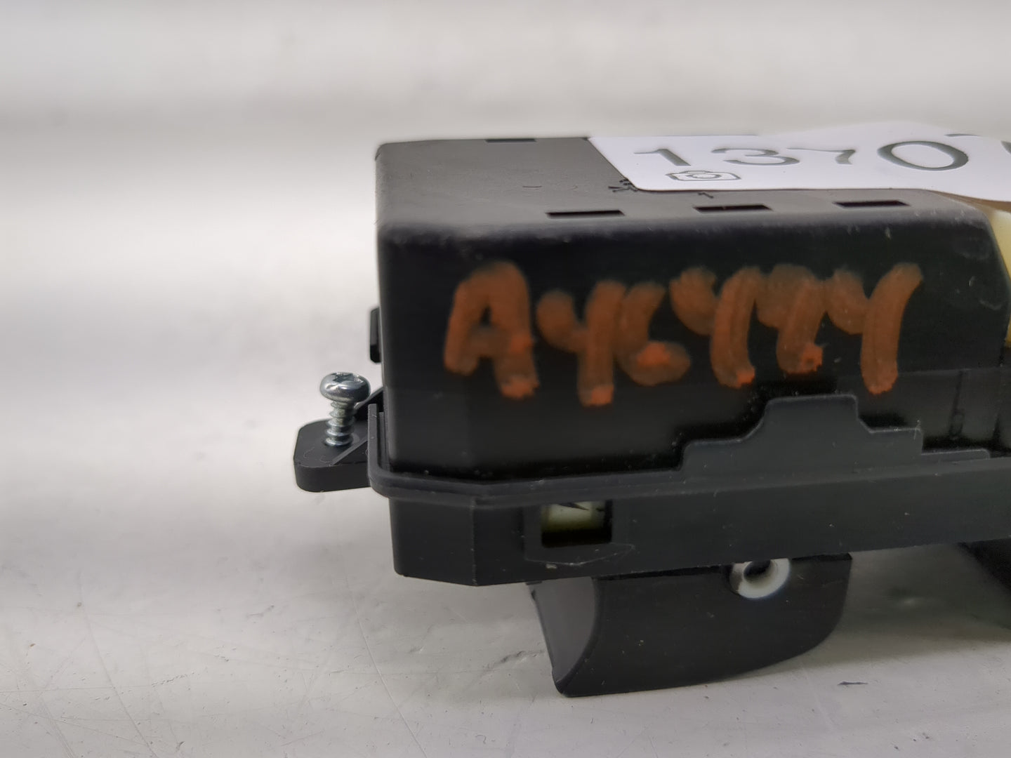 2012-2015 Chevrolet Captiva Sport Master Power Window Switch Replacement Driver Side Left P/N:202006613 Fits OEM Used Auto P