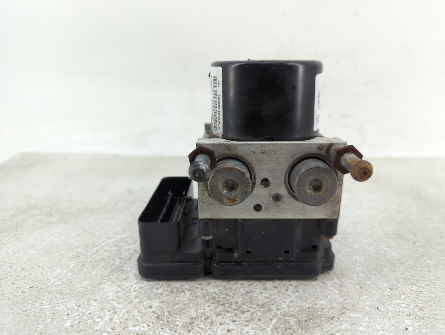 2012-2015 Chevrolet Captiva Sport ABS Pump Control Module Replacement P/N:22907570 Fits Fits 2012 2013 2014 2015 OEM Used Au