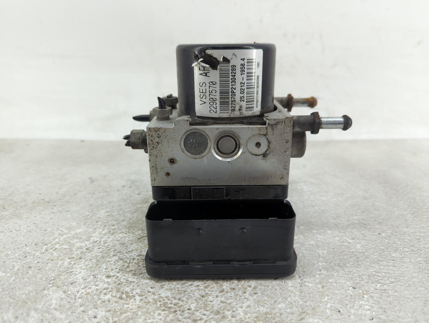 2012-2015 Chevrolet Captiva Sport ABS Pump Control Module Replacement P/N:22907570 Fits Fits 2012 2013 2014 2015 OEM Used Au