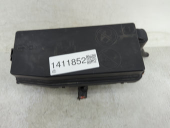 compare product 2012-2015 Chevrolet Captiva Sport Fusebox Fuse Box Panel Relay Module P/N:22799541 Fits Fits 2012 2013 2014 2015 OEM Used Auto Parts