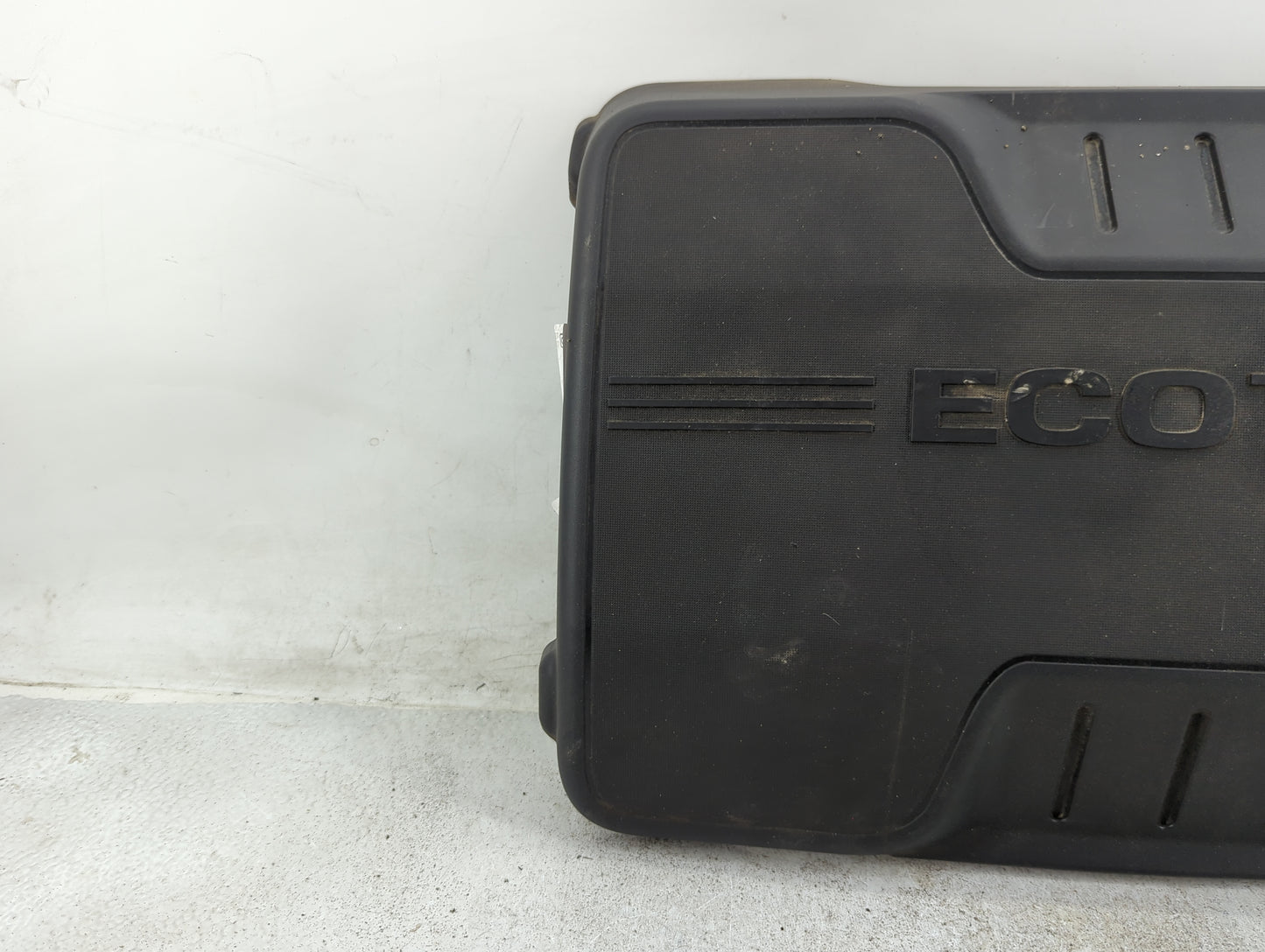 2012 Chevrolet Captiva Sport Engine Cover 1430154 - Oemusedautoparts1.com