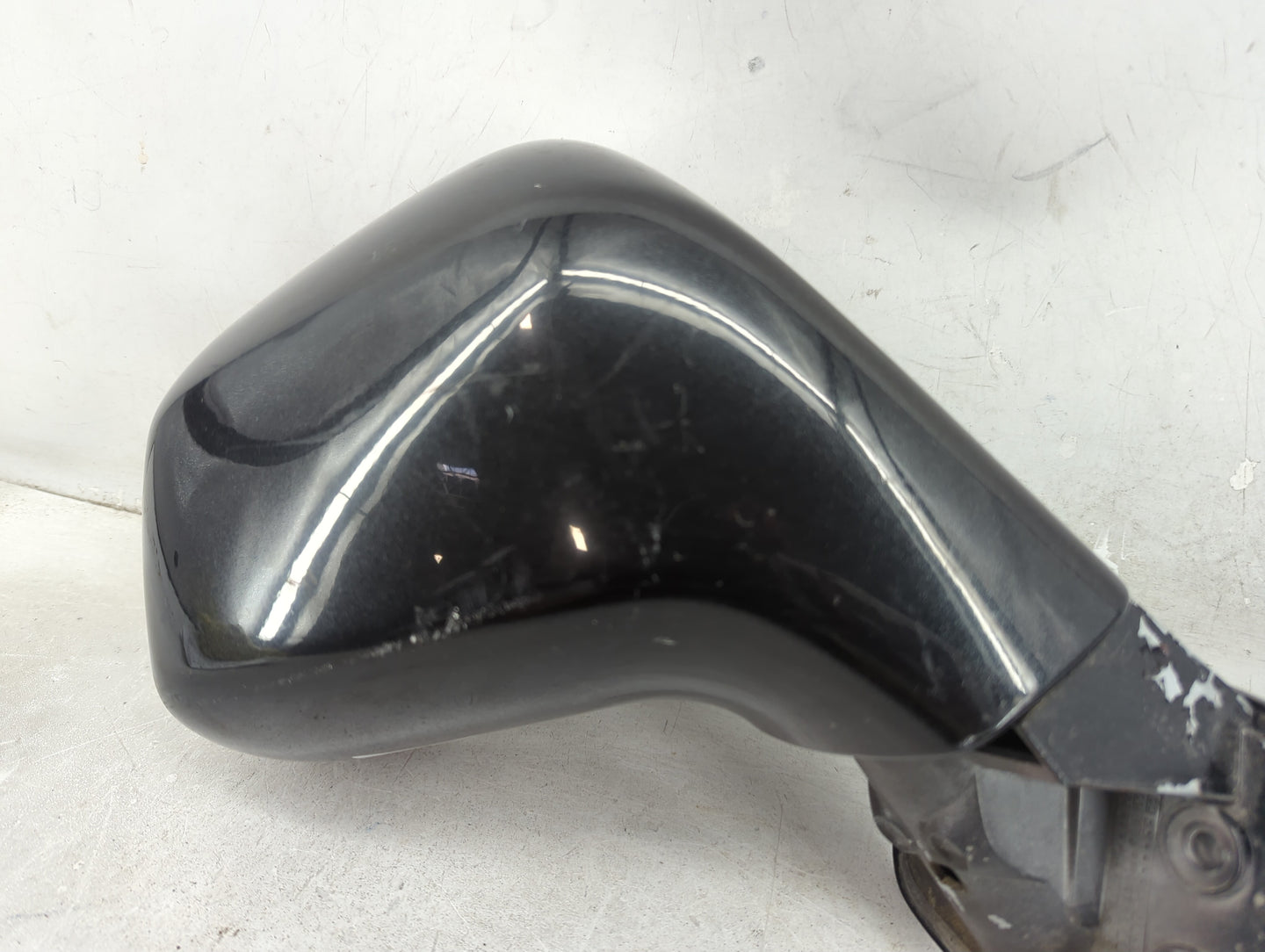 2012-2013 Chevrolet Captiva Sport Driver Side View Mirror - Left Door Mirror OEM Used - Oemusedautoparts1.com
