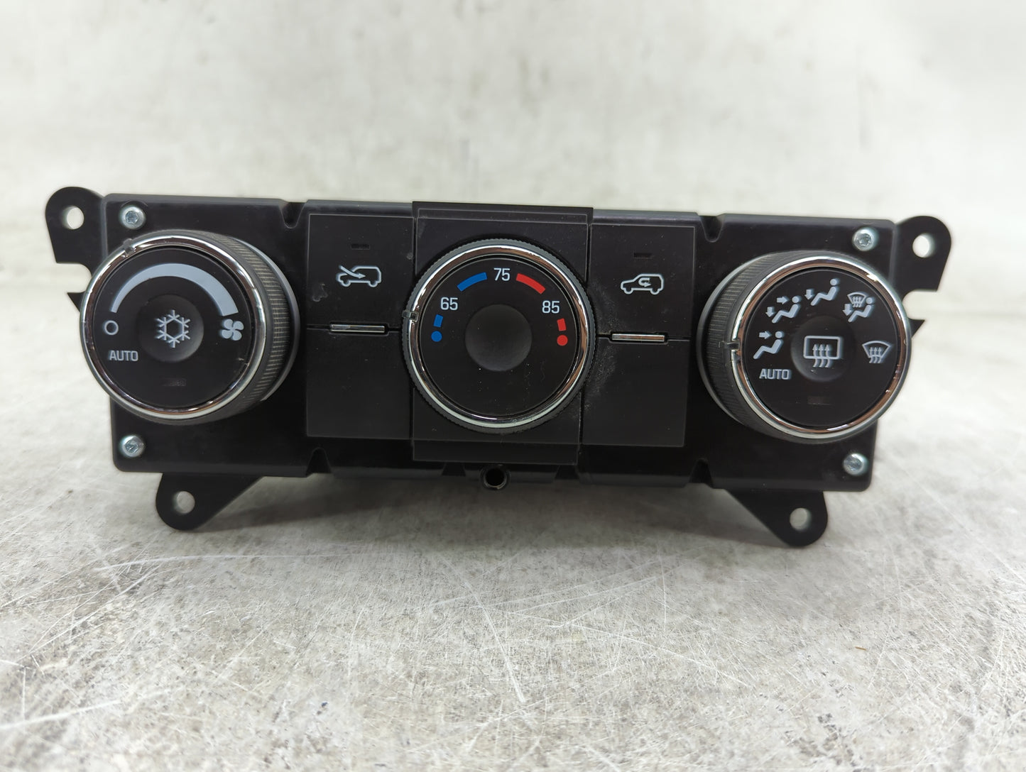 2012 Chevrolet Captiva Sport Climate Control Module Temperature AC/Heater Replacement P/N:23111244 Fits OEM Used Auto Parts 