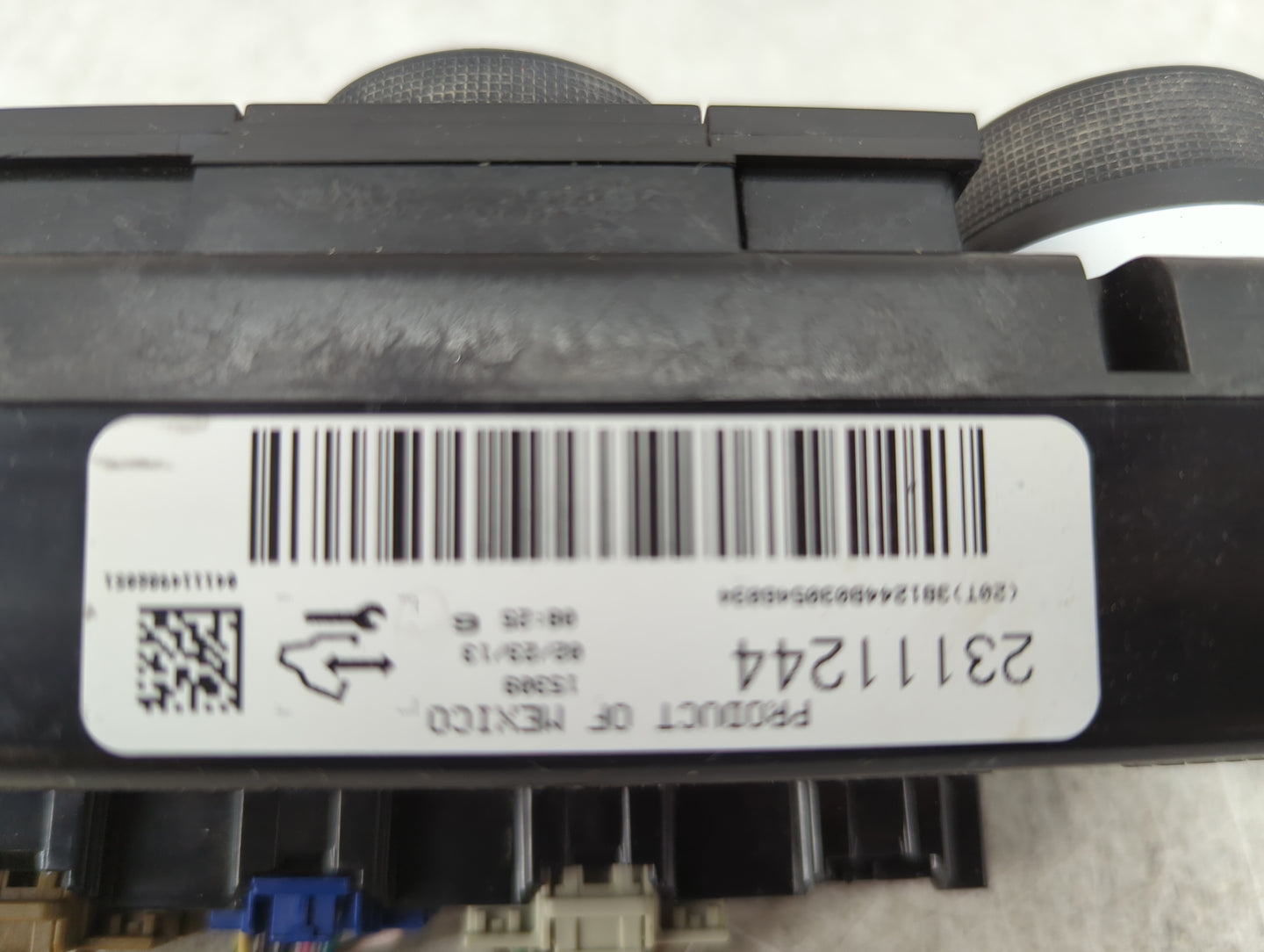 2012 Chevrolet Captiva Sport Climate Control Module Temperature AC/Heater Replacement P/N:23111244 Fits OEM Used Auto Parts 
