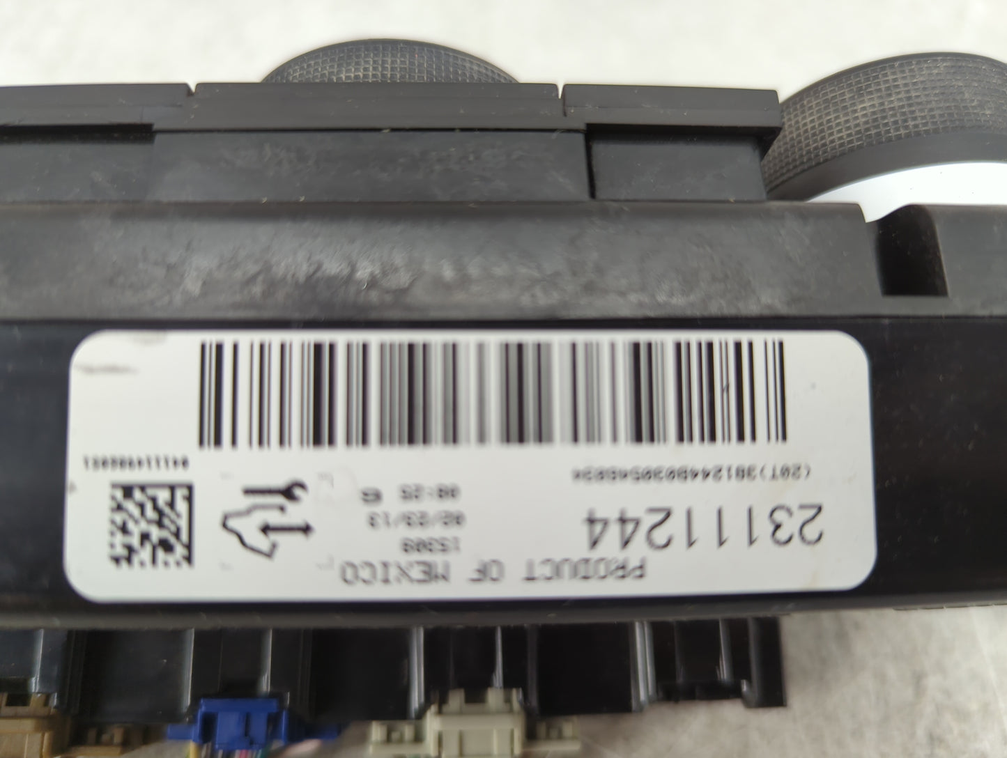 2012 Chevrolet Captiva Sport Climate Control Module Temperature AC/Heater Replacement P/N:23111244 Fits OEM Used Auto Parts 