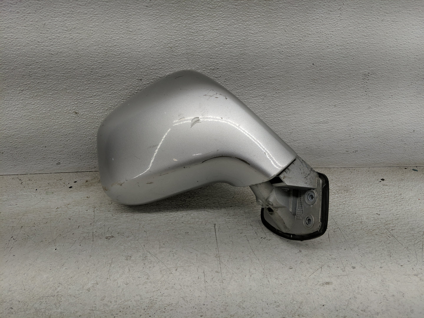 2012-2015 Chevrolet Captiva Sport Passenger Side View Mirror - Right Door Mirror OEM Used - Oemusedautoparts1.com