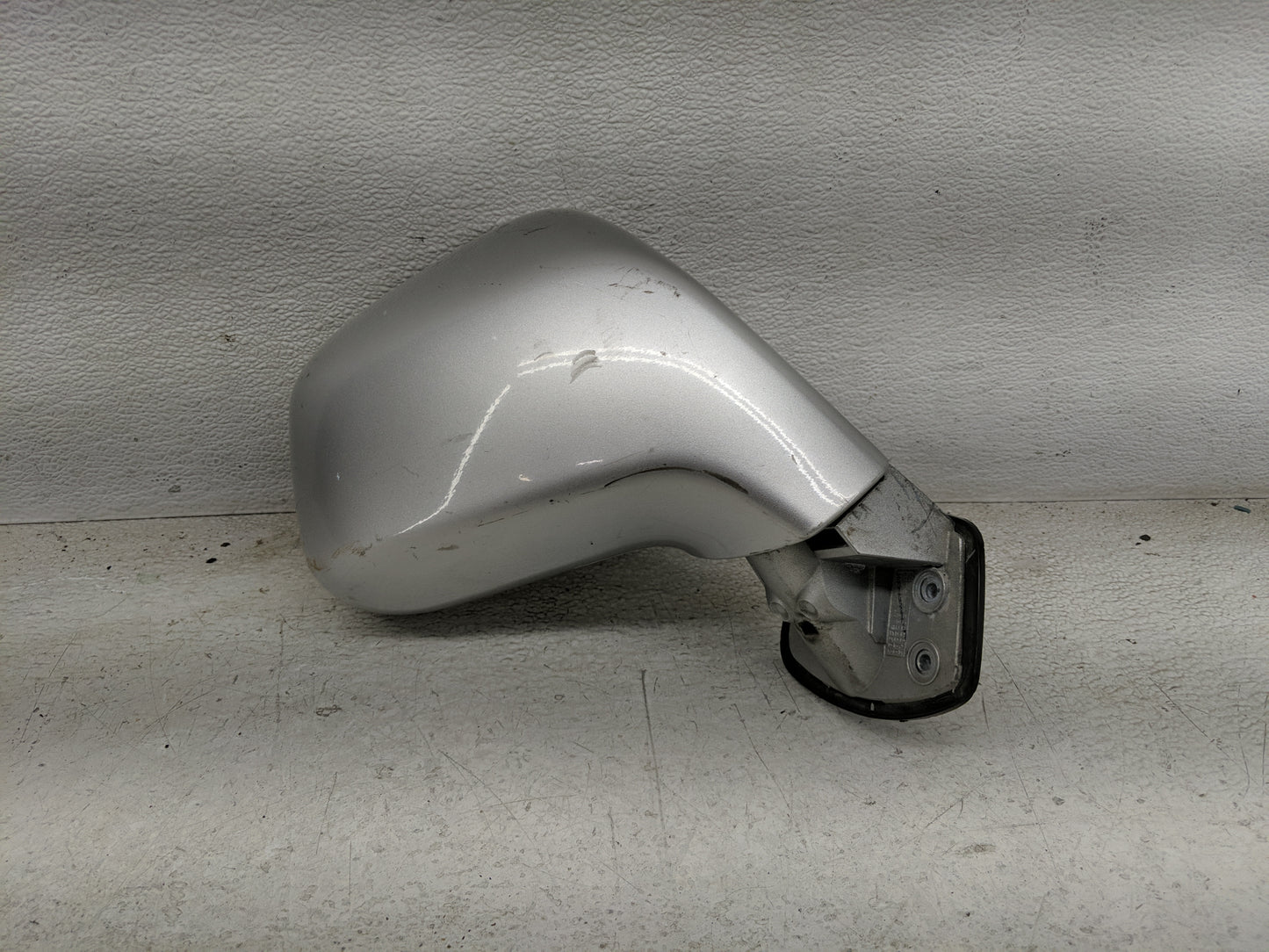 2012-2015 Chevrolet Captiva Sport Passenger Side View Mirror - Right Door Mirror OEM Used - Oemusedautoparts1.com