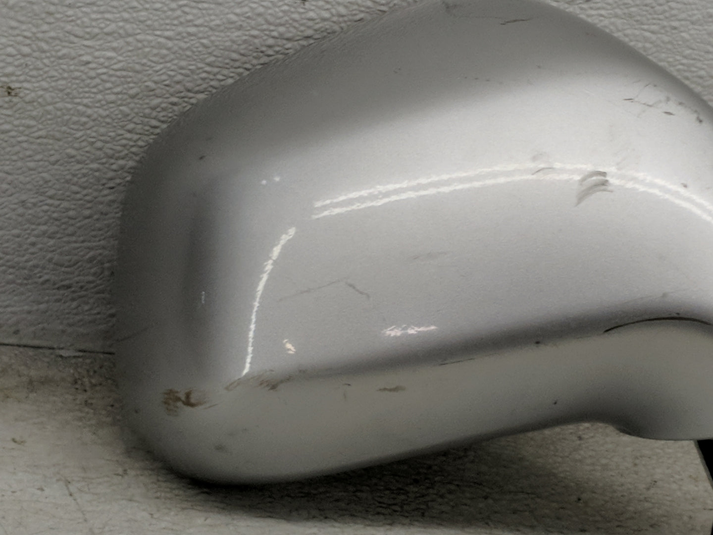 2012-2015 Chevrolet Captiva Sport Passenger Side View Mirror - Right Door Mirror OEM Used - Oemusedautoparts1.com
