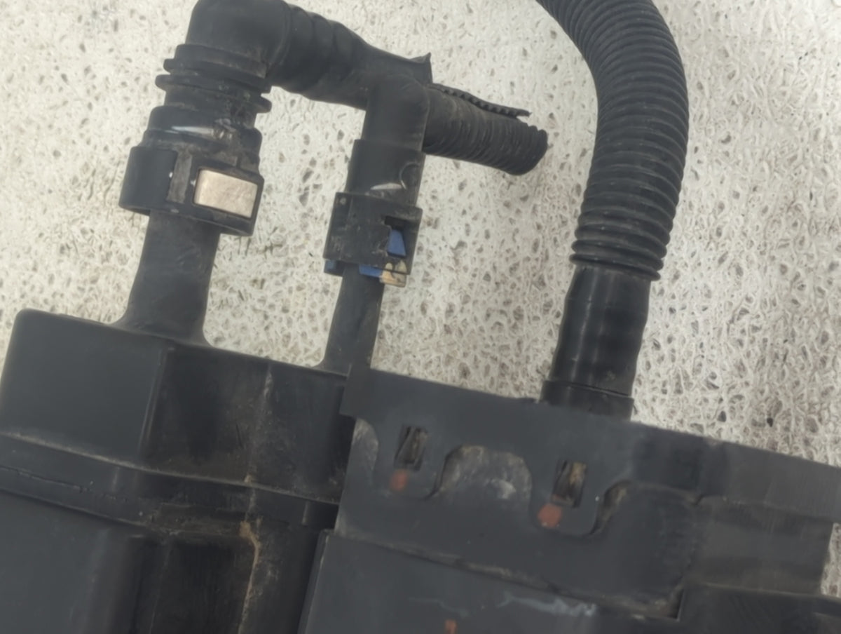 2012 Chevrolet Captiva Sport Fuel Vapor Charcoal Canister 1436859 - Oemusedautoparts1.com