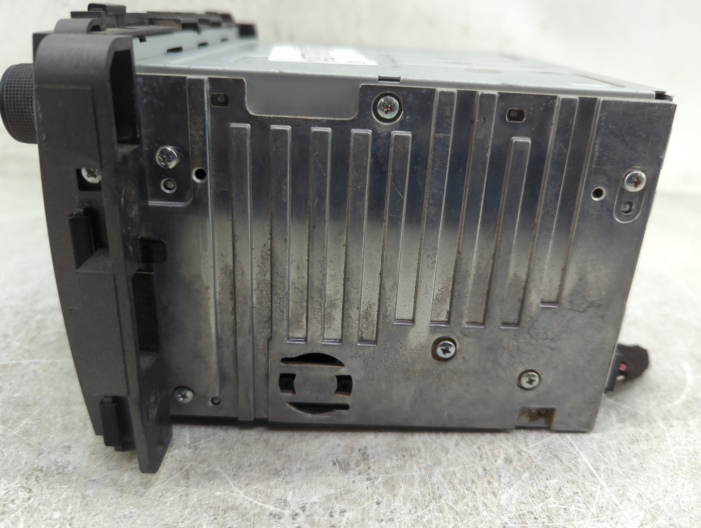 2012 Chevrolet Captiva Sport Radio AM FM Cd Player Receiver Replacement P/N:22847154 123000-3950A101 Fits OEM Used Auto Part