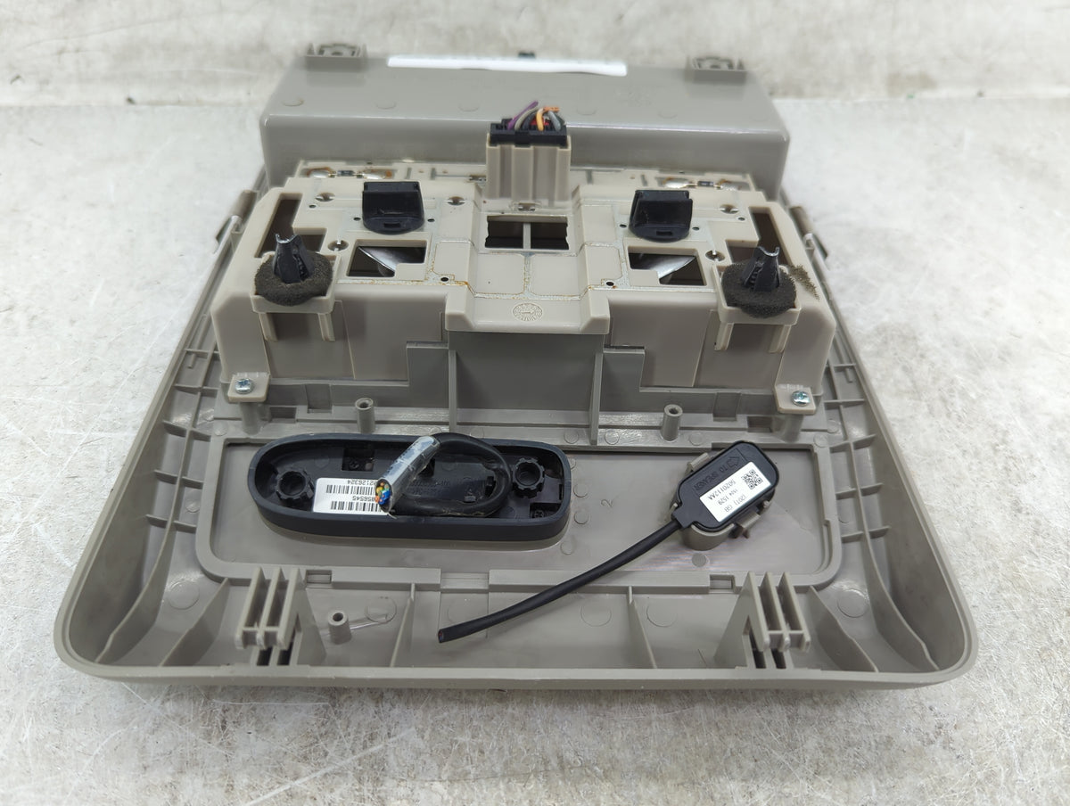 2012-2015 Chevrolet Captiva Sport Overhead Roof Console - Oemusedautoparts1.com