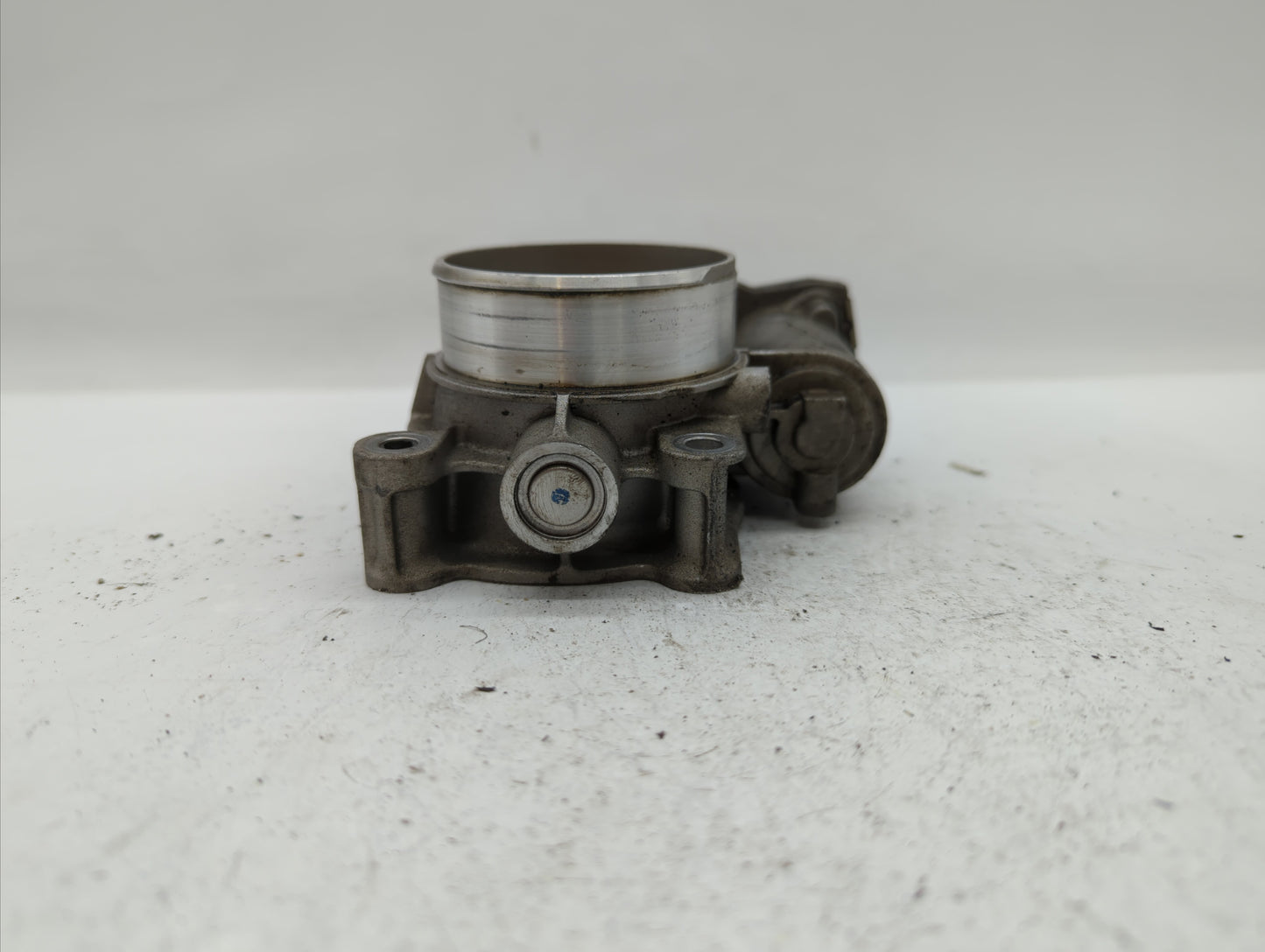 2012-2015 Chevrolet Captiva Sport Throttle Body P/N:12632101CA Fits Fits 2012 2013 2014 2015 OEM Used Auto Parts - Oemusedau