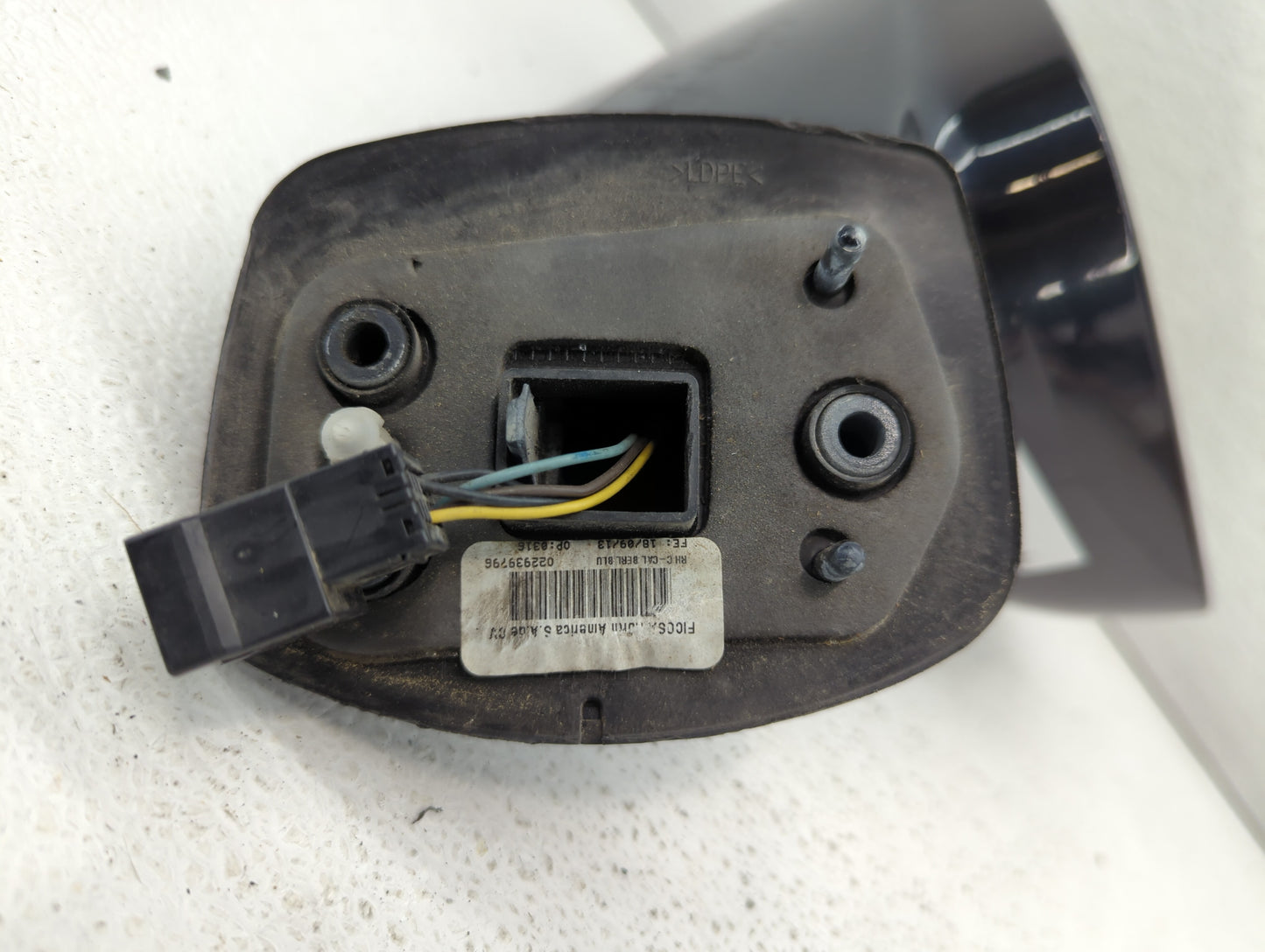 2012-2015 Chevrolet Captiva Sport Passenger Side View Mirror - Right Door Mirror OEM Used - Oemusedautoparts1.com