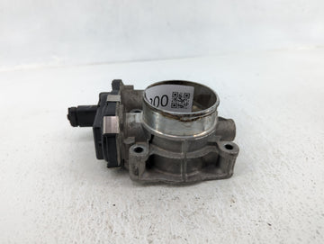 2012-2015 Chevrolet Captiva Sport Throttle Body P/N:12632101CA Fits Fits 2012 2013 2014 2015 OEM Used Auto Parts