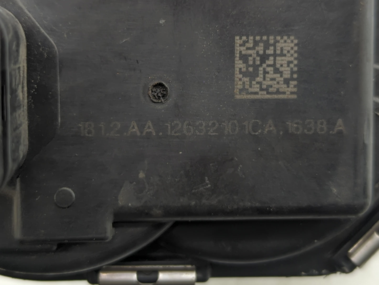 2012-2015 Chevrolet Captiva Sport Throttle Body P/N:12632101CA Fits Fits 2012 2013 2014 2015 OEM Used Auto Parts - Oemusedau