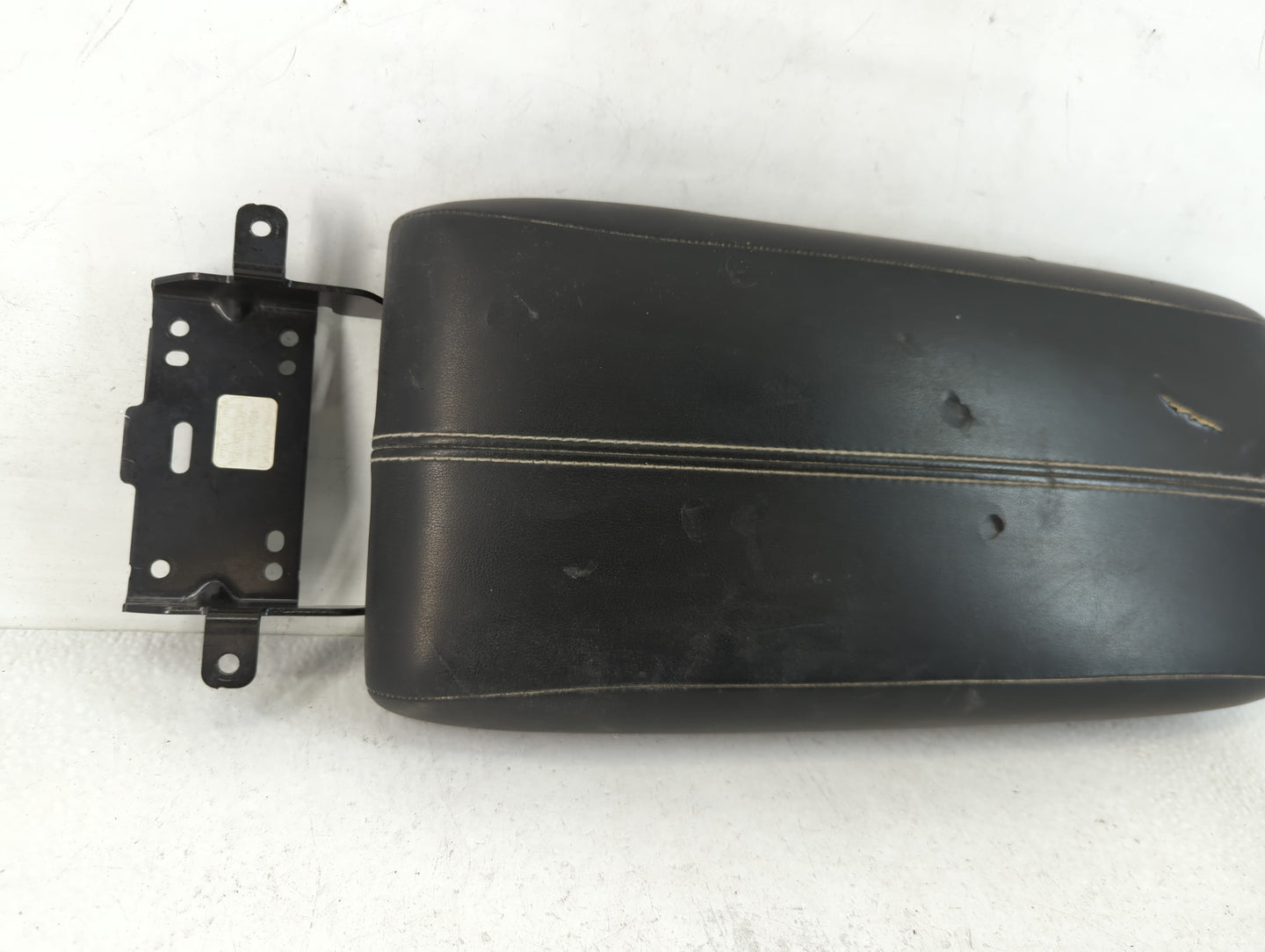 2012 Chevrolet Captiva Sport Center Console Armrest Cover Lid Fits OEM Used Auto Parts - Oemusedautoparts1.com