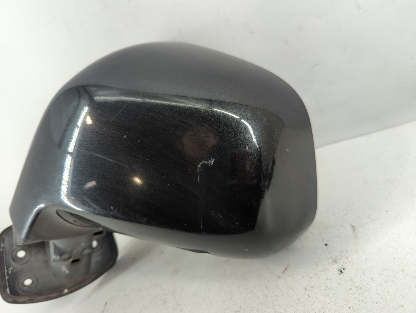 2012-2015 Chevrolet Captiva Sport Driver Side View Mirror - Left Door Mirror OEM Used - Oemusedautoparts1.com